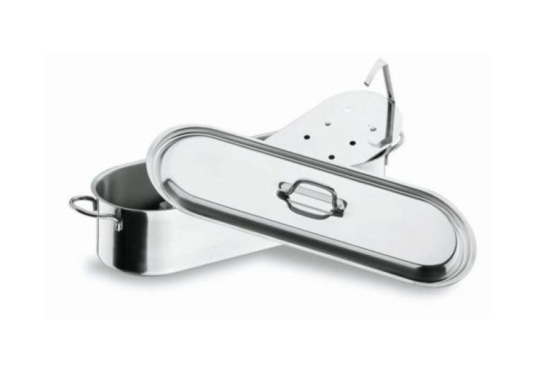 KitchenCraft Stainless Steel Induction Fish Kettle / Poacher - 45.5cm, With Removable Rack